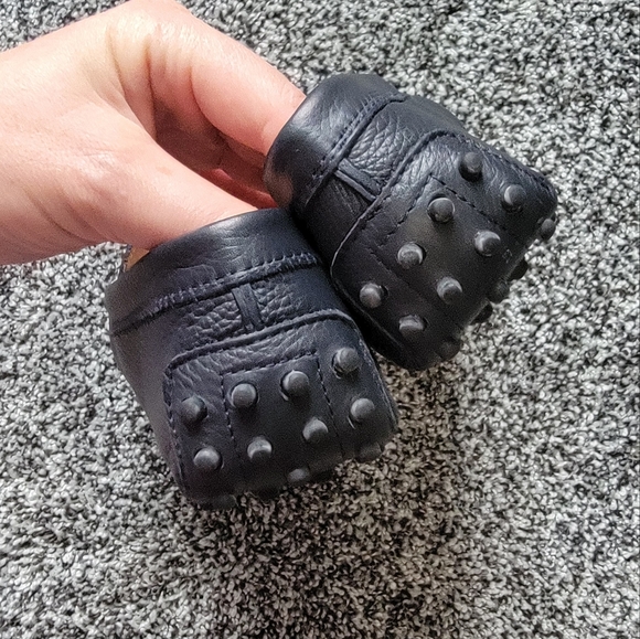 Tod's navy blue leather slip on driving loafers - Picture 4 of 7